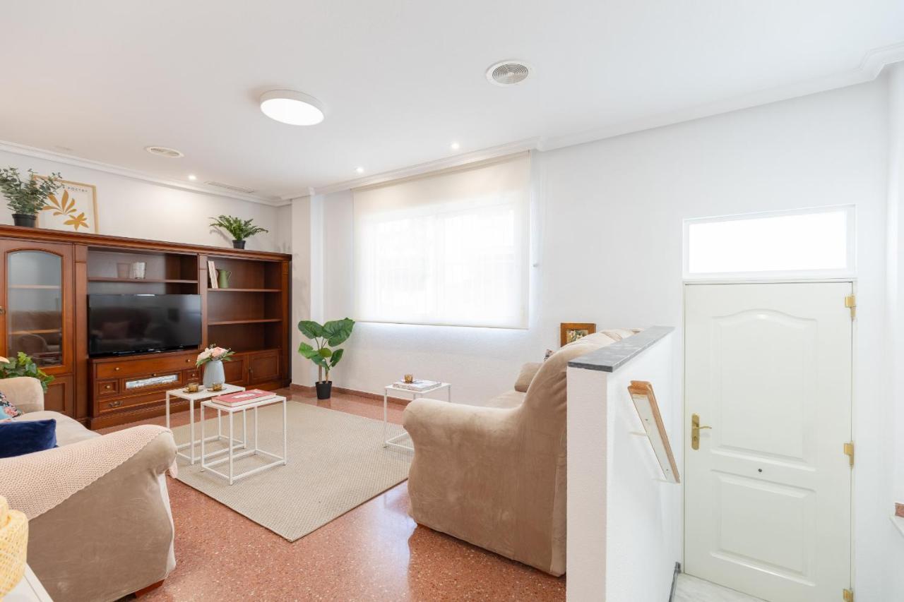 Stars Courtyard By Fidalsa Apartman Arenales del Sol Kültér fotó
