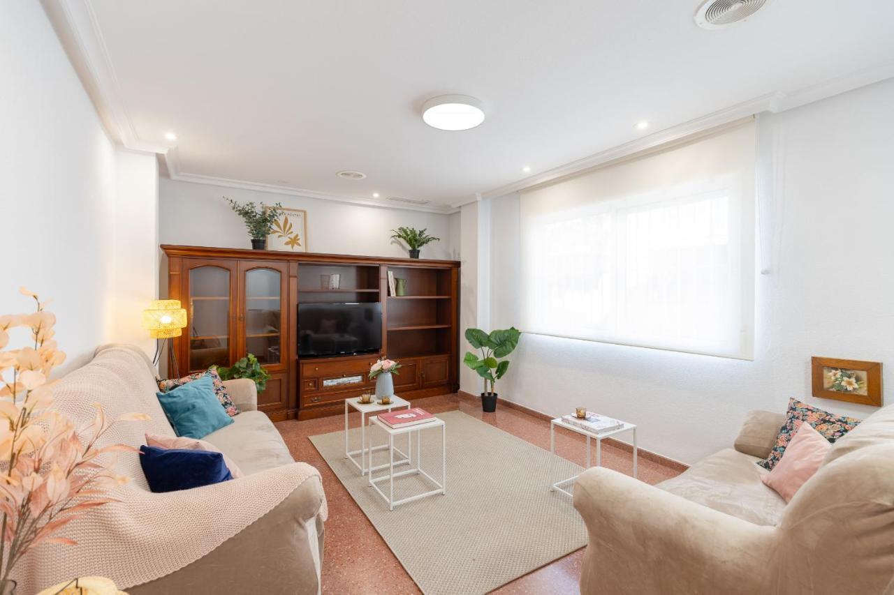 Stars Courtyard By Fidalsa Apartman Arenales del Sol Kültér fotó